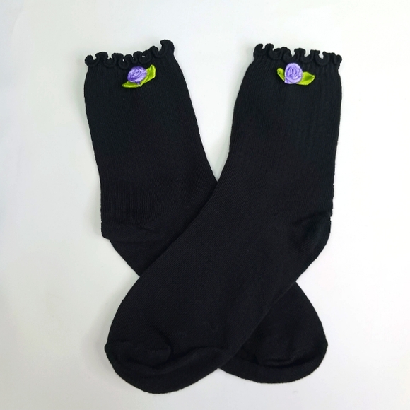 Black Lettuce Ruffle Crew Cut Socks with Satin Purple Rose. - Picture 1 of 3